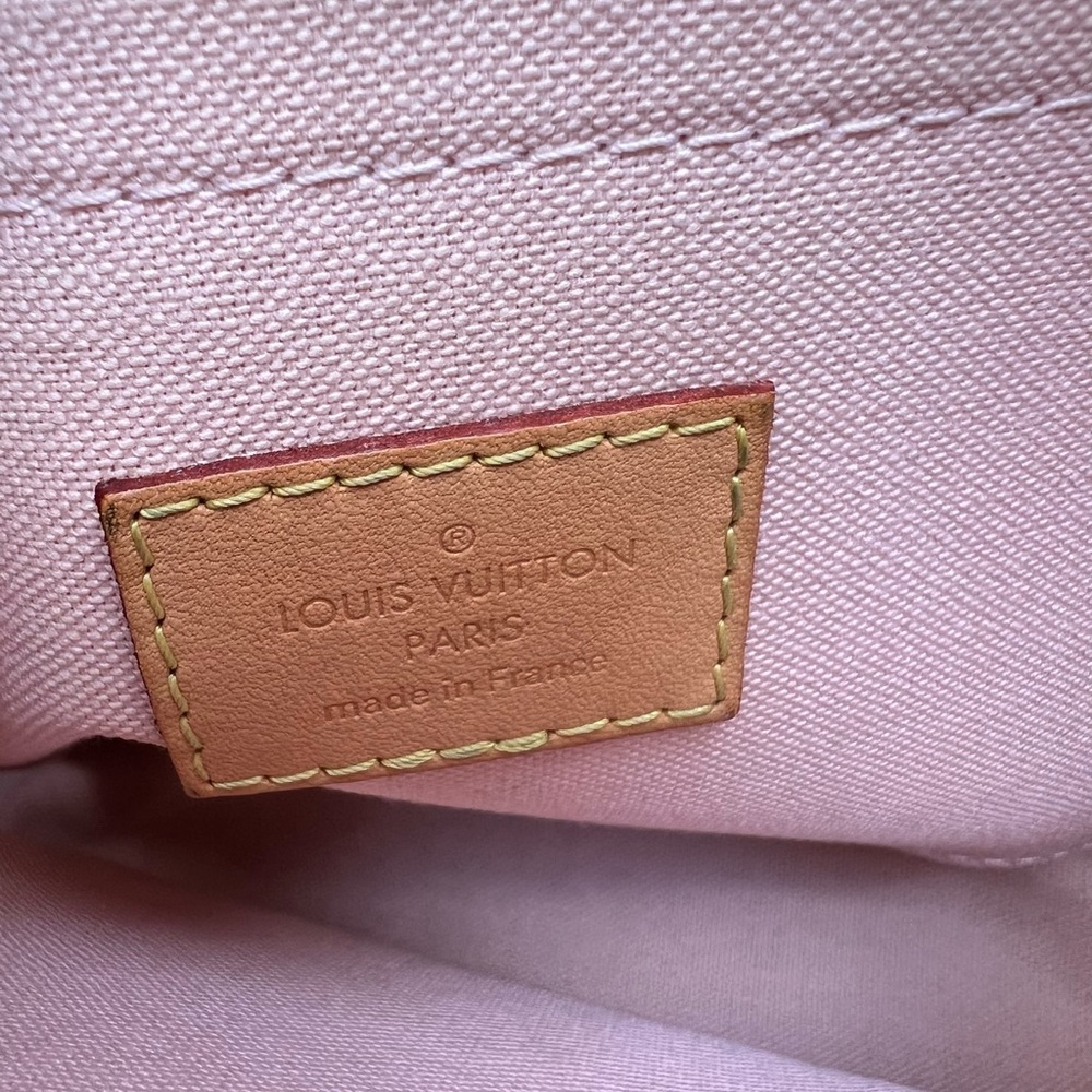 Louis Vuitton Damier Azur Croisette - Picture 11 of 11